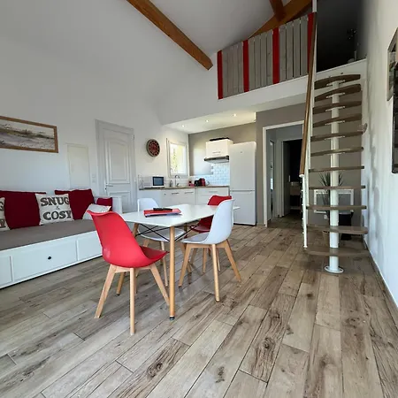 Presqu Ile De Giens Maison T3 Avec Jardin Et Climatisee *