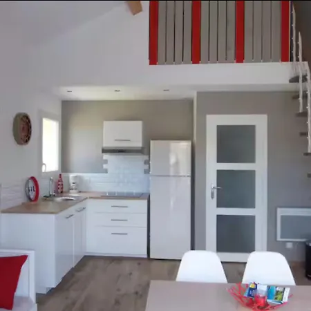 Presqu Ile De Giens Maison T3 Avec Jardin Et Climatisee * Hyères